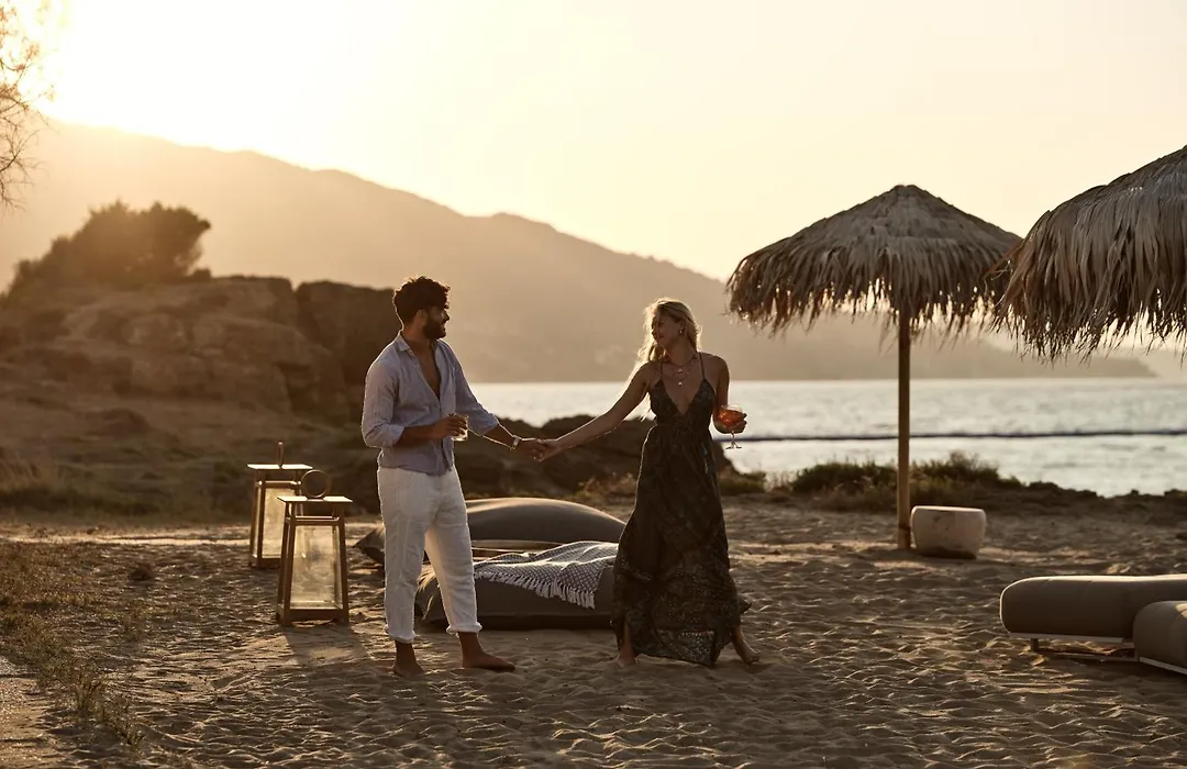 Cove Paros-1