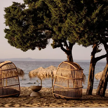 Cove Paros-2